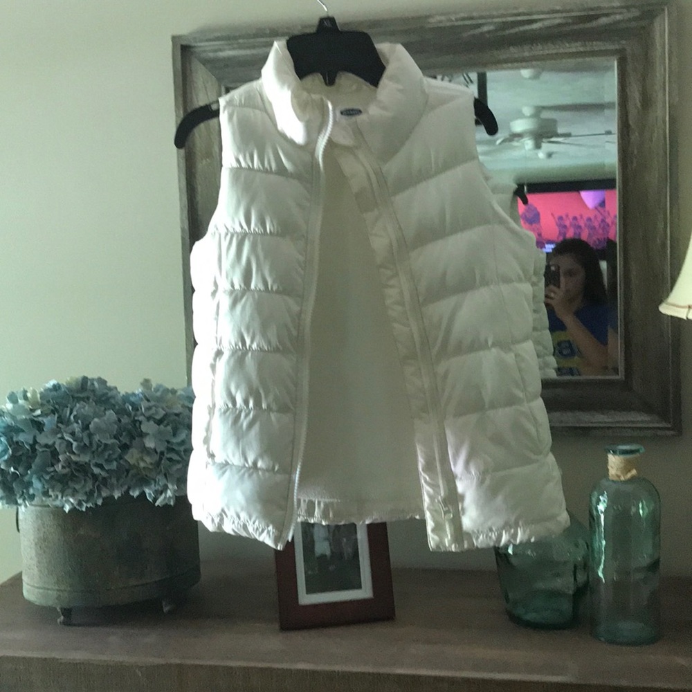 White vest